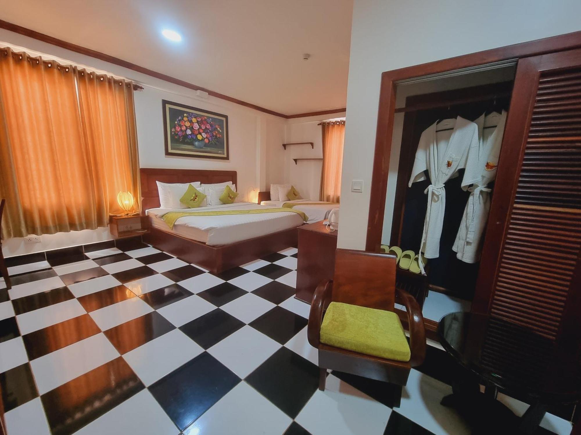 เรย์ อังกอร์ Hotel เสียมราฐ ภายนอก รูปภาพ