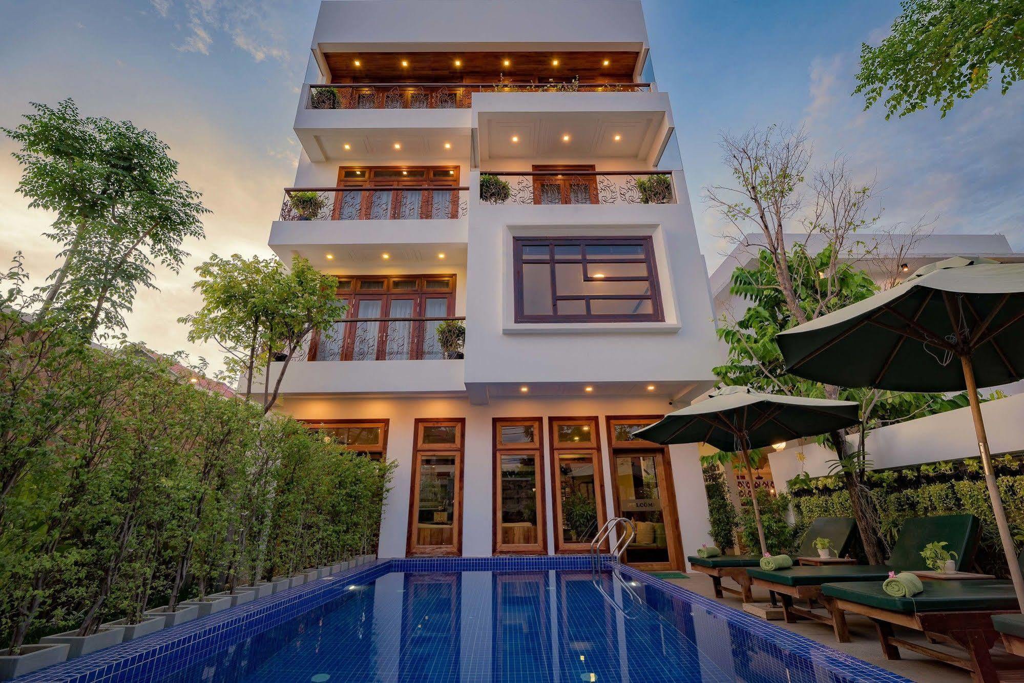 เรย์ อังกอร์ Hotel เสียมราฐ ภายนอก รูปภาพ